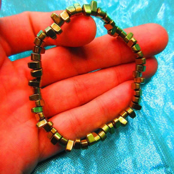 Gold Titanium Hematite Nuggets 7" Stretchy Gemstone Bracelet - Picture 1 of 3